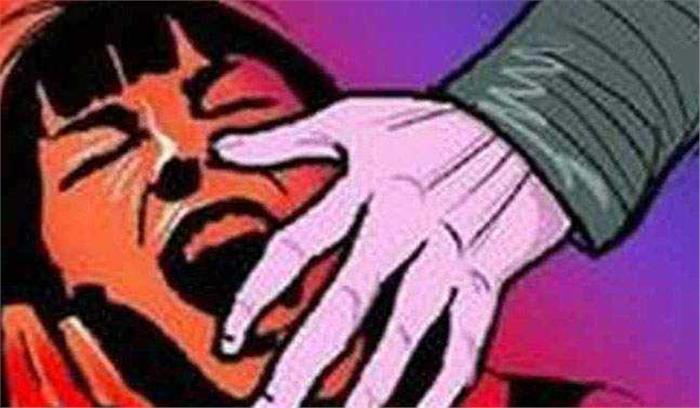 ब्रिटिश पर्यटक से दुष्कर्म का आरोपी हिरासत से फरार