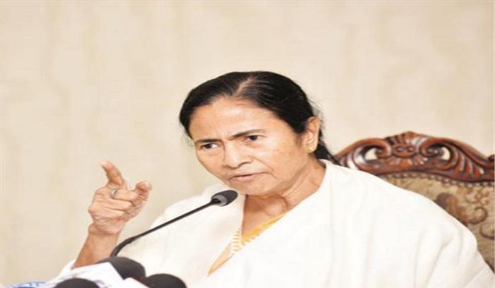 चुनावी बजट पेश करने जा रही है केंद्र सरकार: ममता बनर्जी