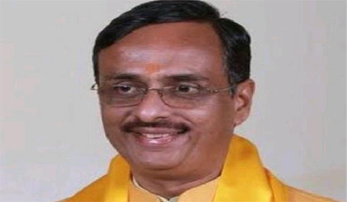 कुछ बिल्डर जनता की कमाई गबन करना चाहते हैं : दिनेश शर्मा कुछ बिल्डर जनता की कमाई गबन करना चाहते हैं : दिनेश शर्मा