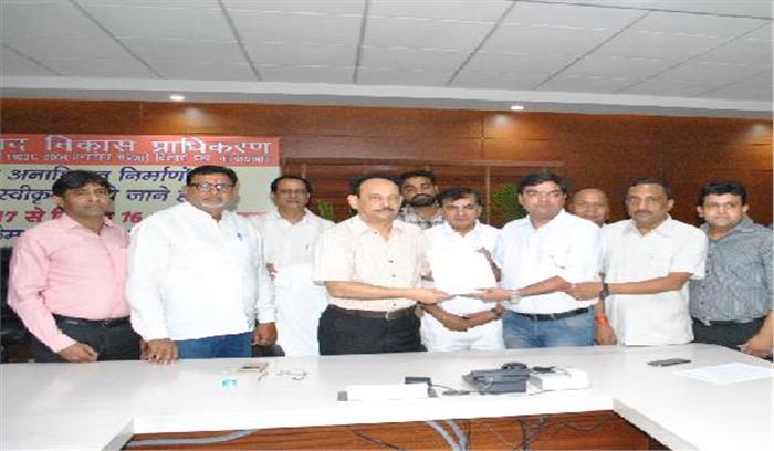 छोटे बिल्डर, बड़े परेशान