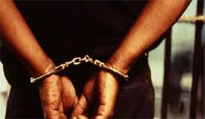 बुलन्दशहर : मुठभेड़ में 50 हजार का इनामी बदमाश गिरफ्तार बुलन्दशहर : मुठभेड़ में 50 हजार का इनामी बदमाश गिरफ्तार