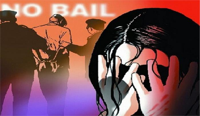 चलती बस में विवाहिता के साथ दुष्कर्म, 4 आरोपी गिरफ्तार