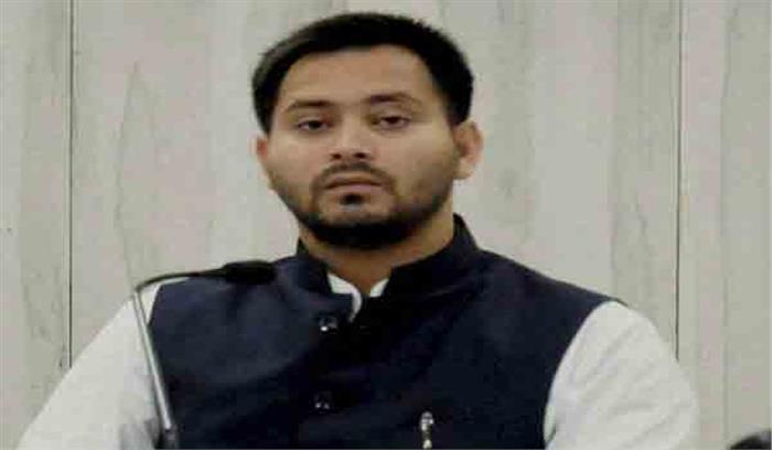 सीबीआई अदालत ने तेजस्वी के खिलाफ अवमानना नोटिस जारी किया सीबीआई अदालत ने तेजस्वी के खिलाफ अवमानना नोटिस जारी किया