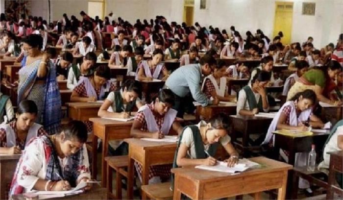 CBSE पेपर लीक मामले में जांच तेज, दिल्ली पुलिस ने की छापेमारी