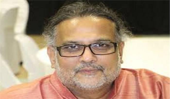 कैलेंडर विवाद:  तुषार गांधी ने मोदी पर साधा निशाना