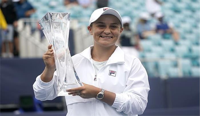 आंद्रेस्कू के रिटायर होने से एश्ले बार्टी बनीं मियामी ओपन की विजेता