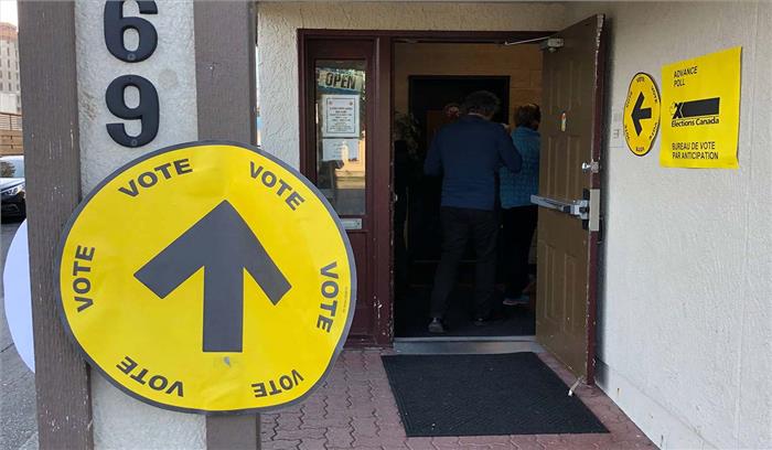 कनाडा में अग्रिम चुनाव में 47 लाख मतदाताओं ने भाग लिया