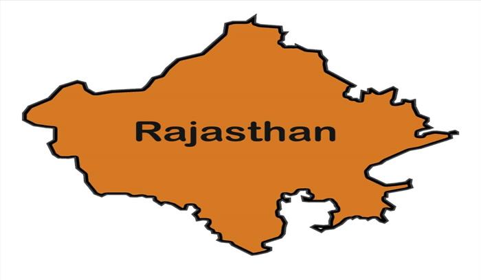 कांकरिया के सूखे कुएं में मिली एटीएम और तिजोरी