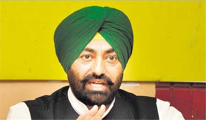 आप ने राहुल से अमरिंदर को मुख्यमंत्री पद से हटाने की मांग की