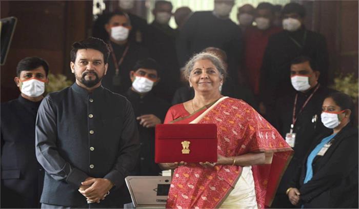 केंद्र का बजट यूपी की बढ़ाएगा रफ्तार, मिलेगा रोजगार केंद्र का बजट यूपी की बढ़ाएगा रफ्तार, मिलेगा रोजगार