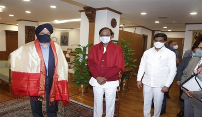 केंद्र तेलंगाना में 6 हवाईअड्डों की निर्माण प्रक्रिया तेज करे : केसीआर