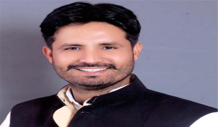 केंद्र सरकार गौहत्या के नाम पर खेल रही खूनी होली : राजा बरार केंद्र सरकार गौहत्या के नाम पर खेल रही खूनी होली : राजा बरार