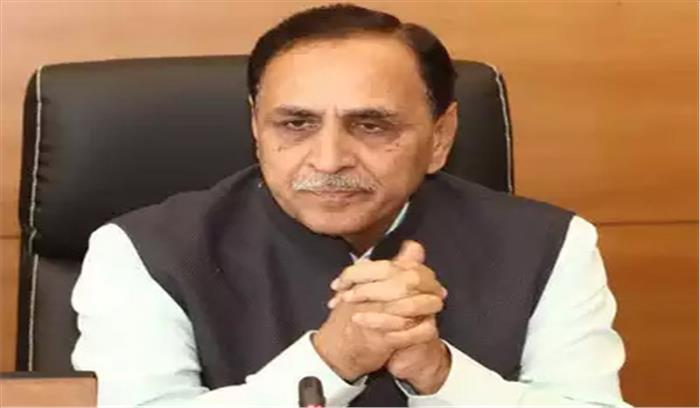 गुजरात सरकार ने किया पेट्रोल-डीजल प्रति लीटर पांच रुपय सस्ता