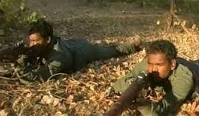छग : जनमिलीशिया कमांडर सहित 4 नक्सली गिरफ्तार
