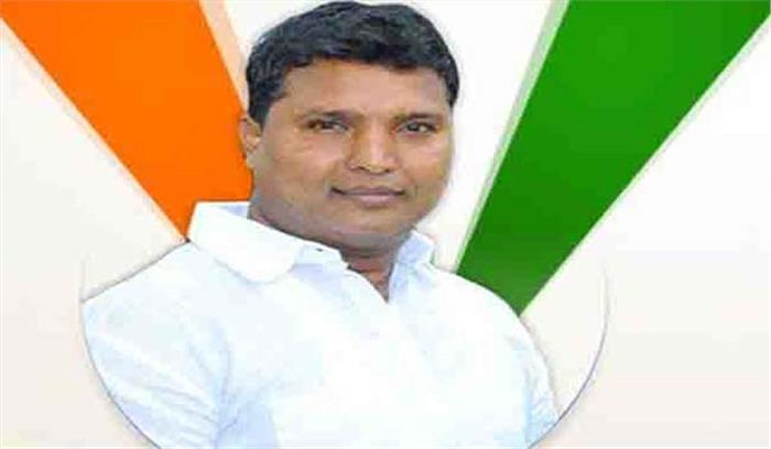 चुनौतीपूर्ण दौर में राहुल के भरोसे पर खरा उतरूंगा : श्रीनिवास चुनौतीपूर्ण दौर में राहुल के भरोसे पर खरा उतरूंगा : श्रीनिवास