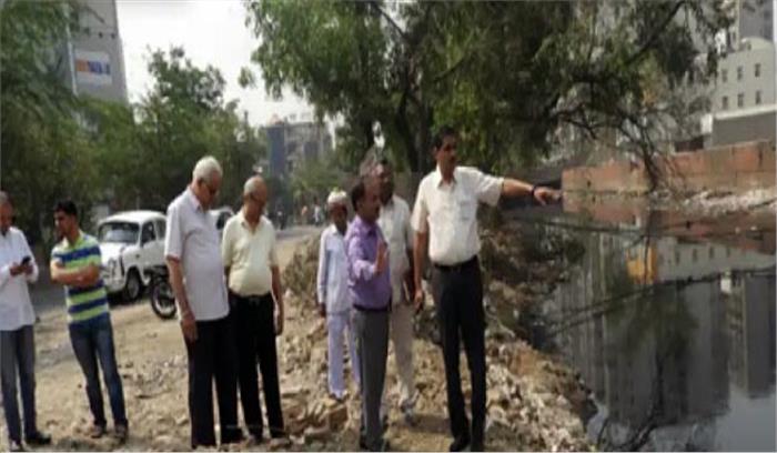 नगर आयुक्त ने वसुंधरा जोन का किया औचक निरीक्षण