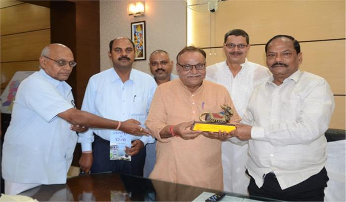 झारखंड के सीएम के चंद्रशेखर ने की सौजन्य मुलाकात