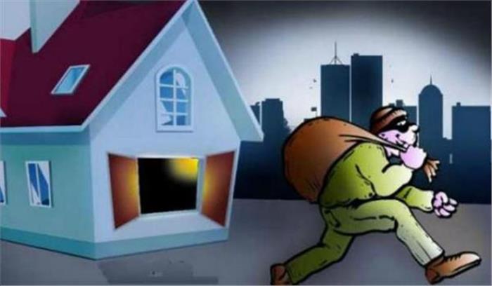 किसान के घर से 20 लाख रुपये मूल्य की संपत्ति की चोरी