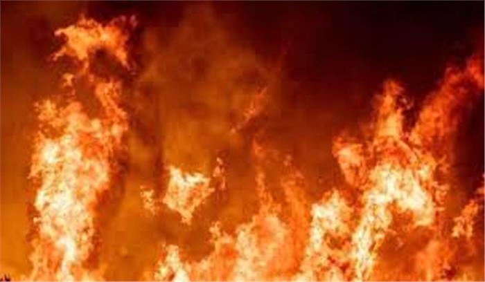 सारण में कई घरों में लगी आग, लाखों की संपत्ति जली