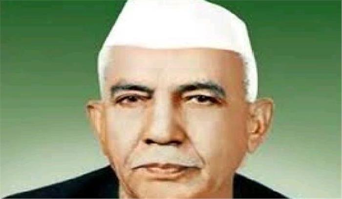 यूपी : योगी ने चौधरी चरण सिंह को श्रद्धांजलि दी