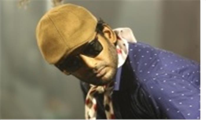 फिल्म निर्माता विशाल को पुलिस ने हिरासत में लिया