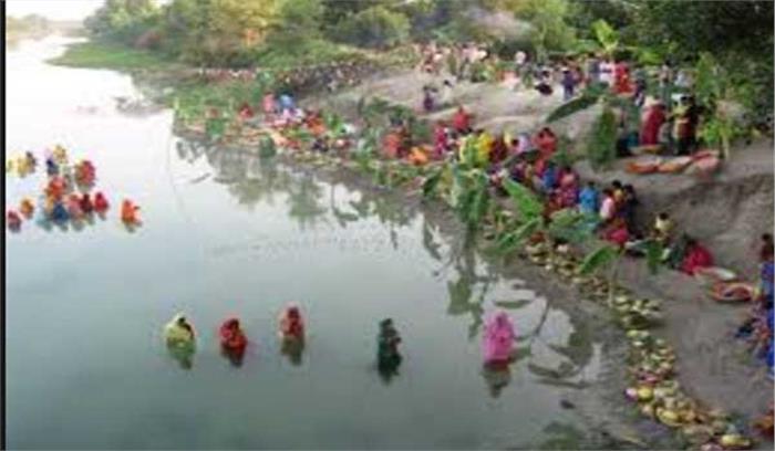 बिहार: छठ पूजा के दौरान तालाबों में डूबने से 22 लोगों की मौत 