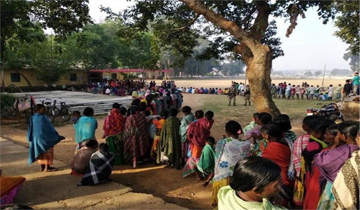 छत्तीसगढ़ के बस्तर में 56 फीसदी मतदान छत्तीसगढ़ के बस्तर में 56 फीसदी मतदान