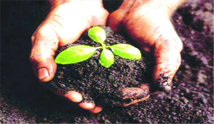 मृदा स्वास्थ्य कार्ड वितरण में छत्तीसगढ़ देश में अव्वल