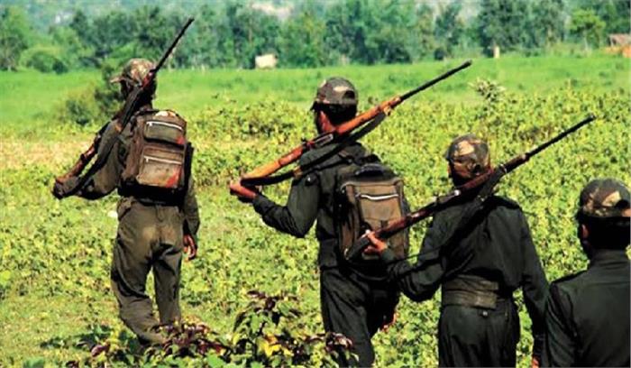 पुलिस अधिकारियों की बैठक में नक्सलियों पर अंकुश लगाने की योजना