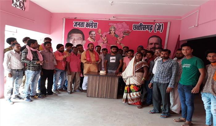 संकल्प दिवस के रूप में मनाया  योगेश तिवारी का जन्मदिन