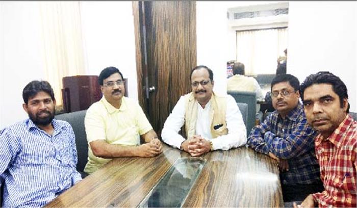 मदरसा को मुख्य धारा से जोड़ने का समय: मिर्जा एजाज बैग मदरसा को मुख्य धारा से जोड़ने का समय: मिर्जा एजाज बैग