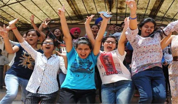 छत्तीसगढ़ बोर्ड रिजल्ट 2018:10वीं ,12वीं के नतीजे घोषित,लड़कियों ने मारी बाजी