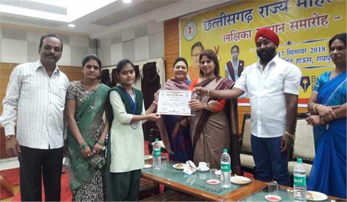 कीर्ति को मिला लक्षिका सम्मान