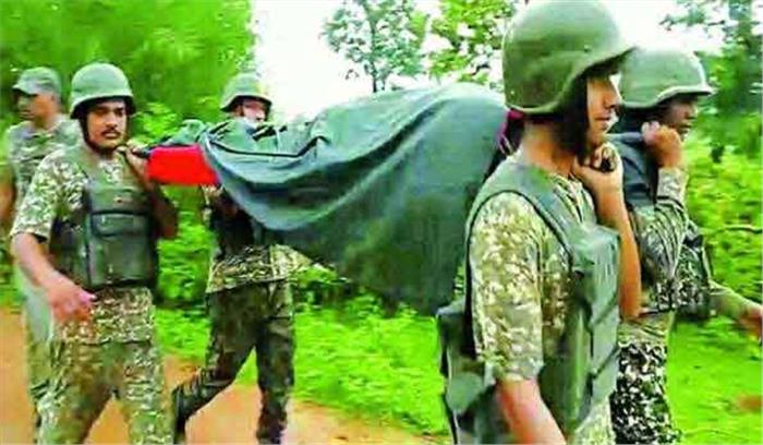 छत्तीसगढ़ में प्रसूता को बचाने के लिए जवानों ने संभाला मोर्चा