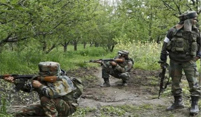 नक्सलवादियों के साथ मुठभेड़ में सीआरपीएफ का एक जवान शहीद, एक घायल​​​​​​​