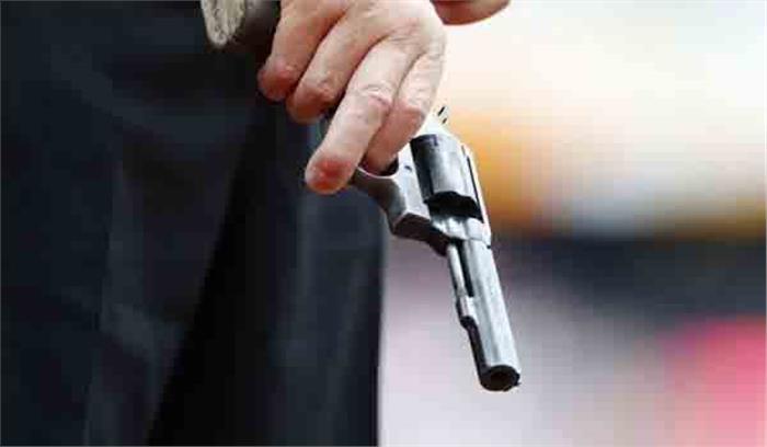 जशपुर में पिस्तौल लेकर घूम रहा एक युवक गिरफ्तार