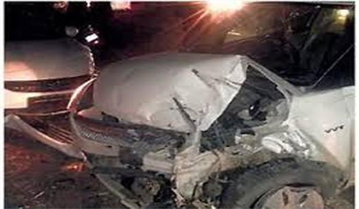 जशपुर जिले में दो कारों की टक्कर में एक की मृत्यु तीन घायल