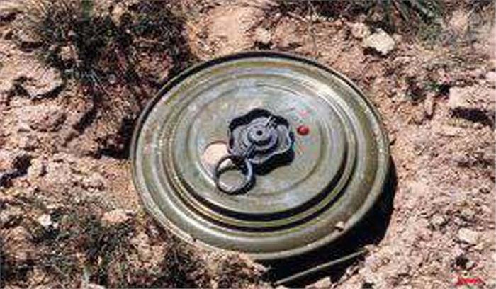 सुकमा में सुरक्षाबलें ने बरामद की बारूदी सुरंग सुकमा में सुरक्षाबलें ने बरामद की बारूदी सुरंग