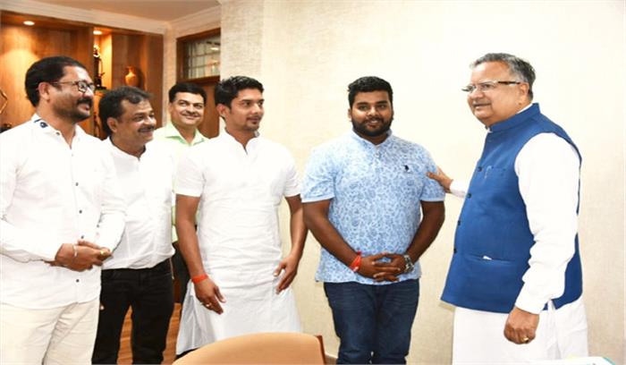 मुख्यमंत्री कल खरोरा में