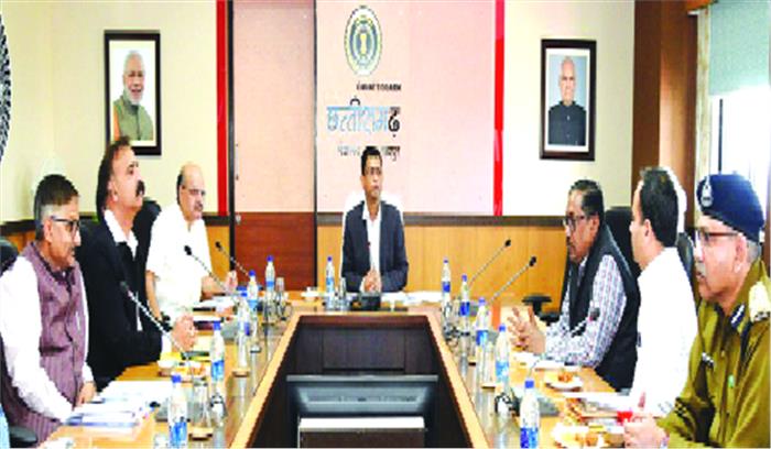 मुख्य सचिव ने की गृह, जेल व परिवहन विभाग की समीक्षा