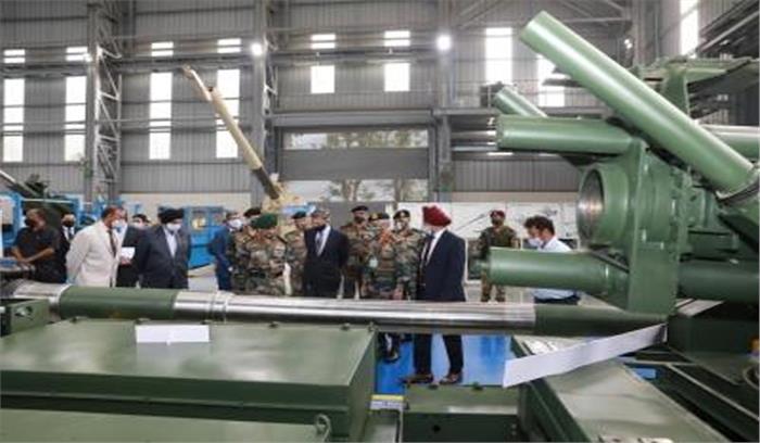 सेना प्रमुख ने सशस्त्र बलों के आधुनिकीकरण के प्रयासों की समीक्षा की