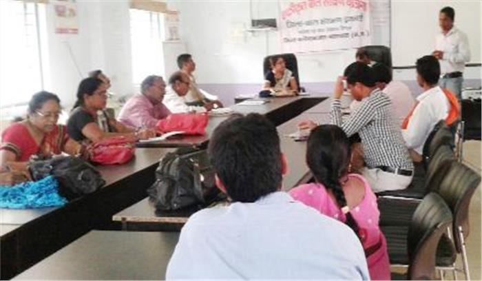 बाल संरक्षण से जुड़े कार्यो की समीक्षा बैठक