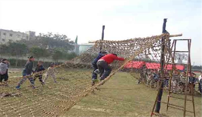 एडवेंचर कैंप में बच्चों ने जमकर की मस्ती