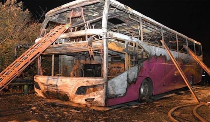 चीन : बस में आग लगने से 26 लोगों की मौत, 28 घायल