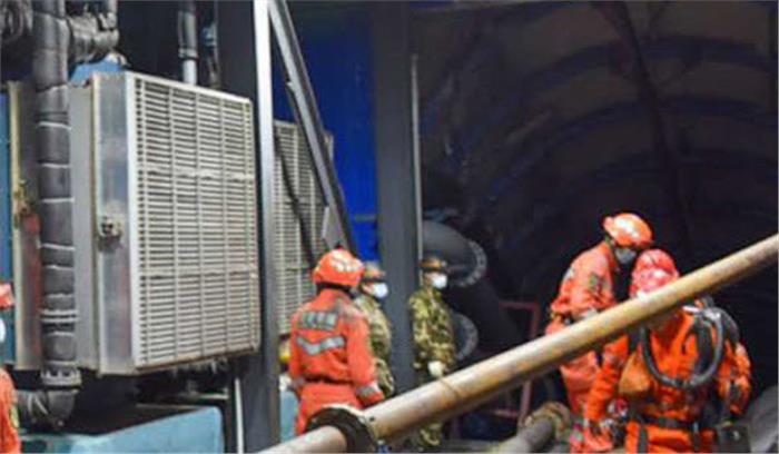 चीन में भूमिगत कोयला खदान में 21 खनिक फंसे