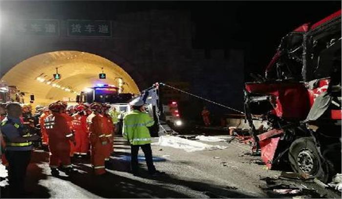 चीन:  सड़क दुर्घटना में 36 की मौत