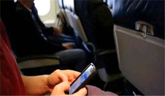 चीनी विमान कंपनियों में फ्लाइट मोड पर मोबाइल चलाने की अनुमति