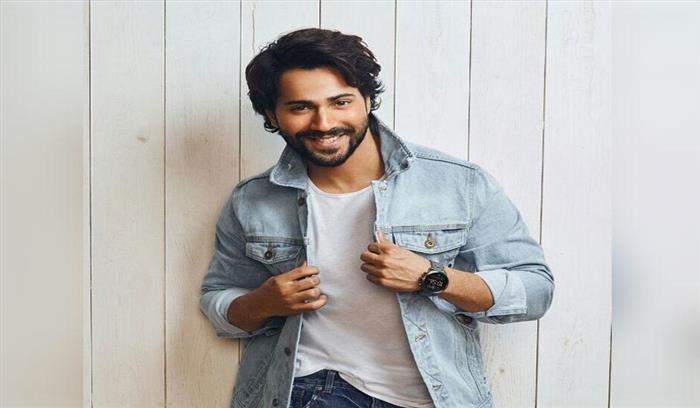 आने वाली फिल्म के लिये 32 करोड़ की फीस लेने जा रहे हैं वरूण धवन