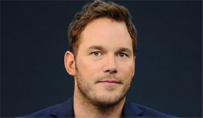 क्रिस प्रैट ने फिल्म सेट पर डांस पार्टी की