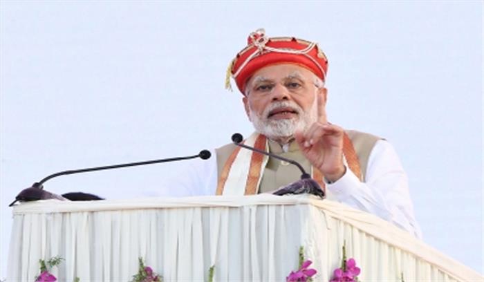 नागरिकों को भरोसा, महिलाओं को सुरक्षा देने वाली हो पुलिस की छवि : मोदी